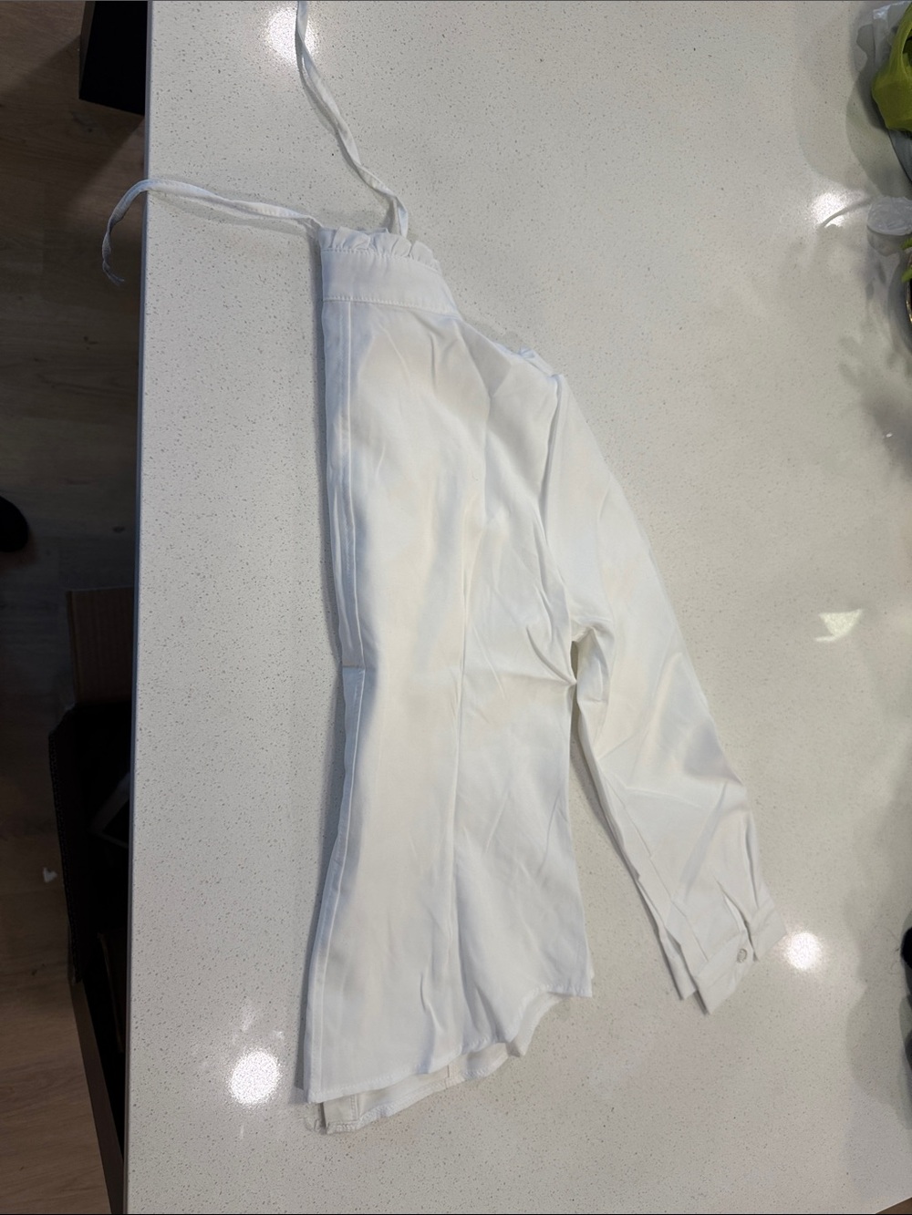 Women's White Ruffled High-Neck Button Front Top - Picture 5 of 6